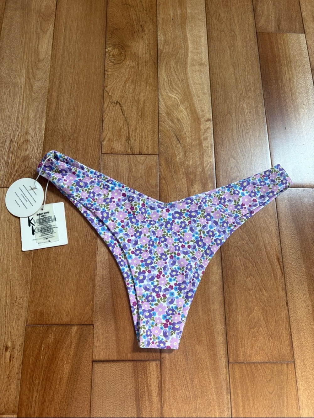 NWT Kulani Kinis Seamless Floral Bottoms Size Large